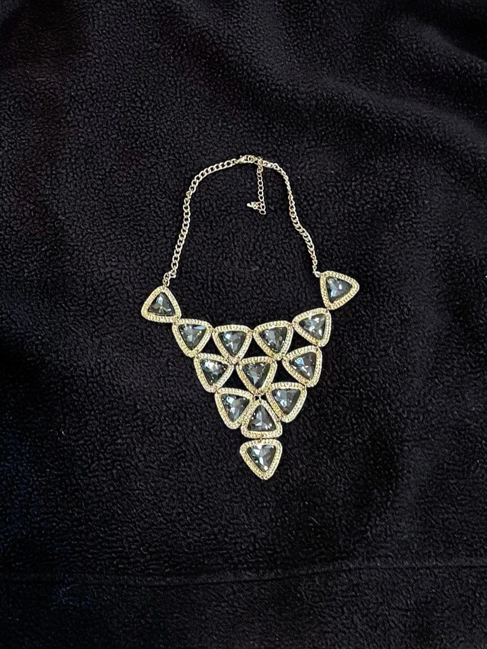 Neckless